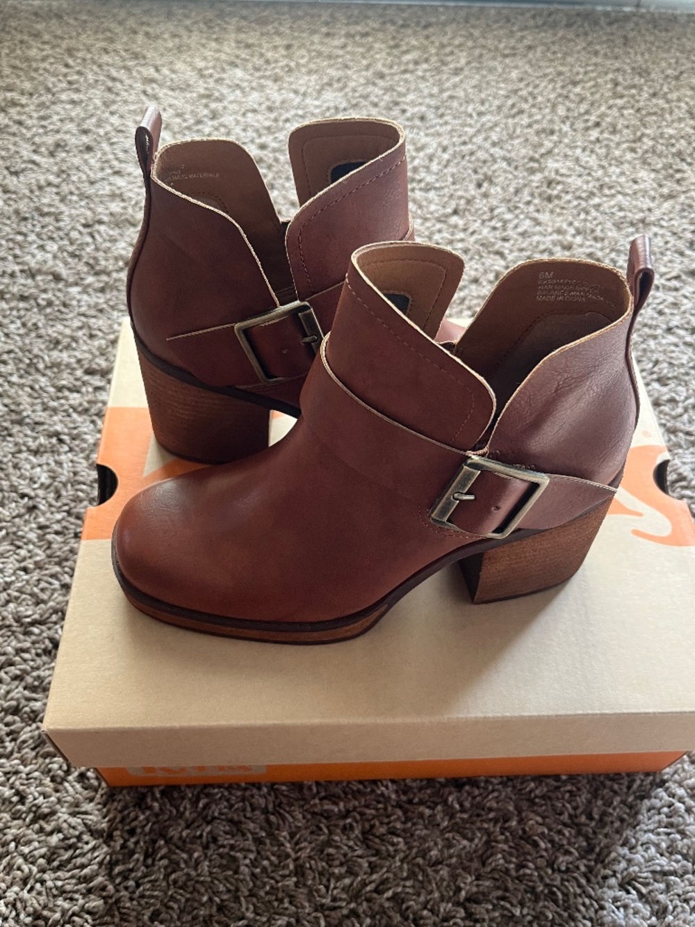 New with Box Kork’s Kari bootie boot size 6